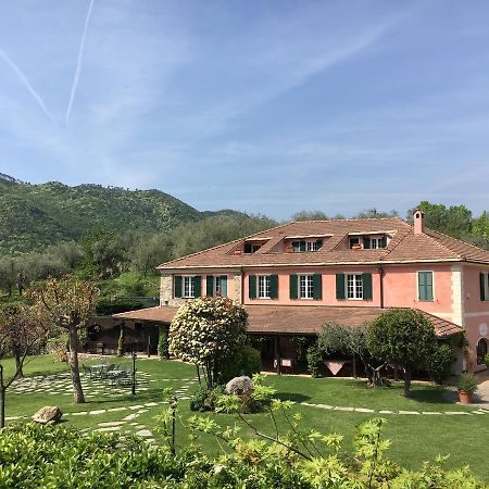 Relais Borgofasceo Hotel Ortovero Buitenkant foto