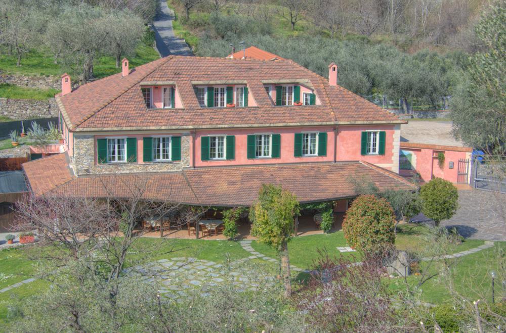 Relais Borgofasceo Hotel Ortovero Buitenkant foto
