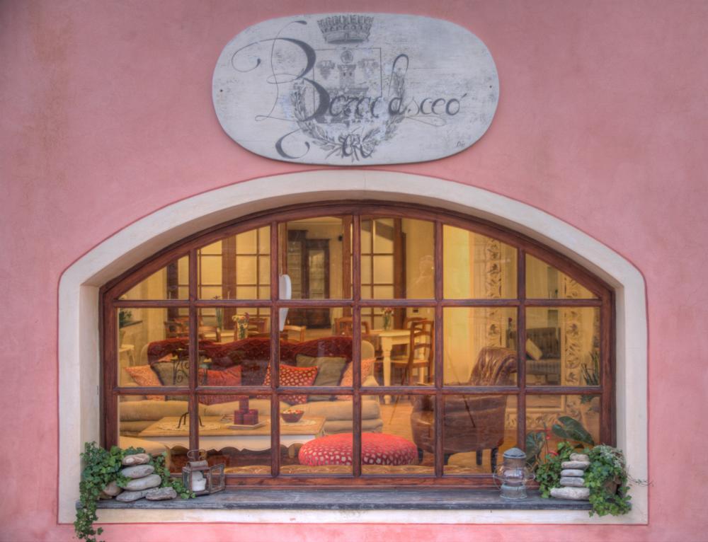 Relais Borgofasceo Hotel Ortovero Buitenkant foto