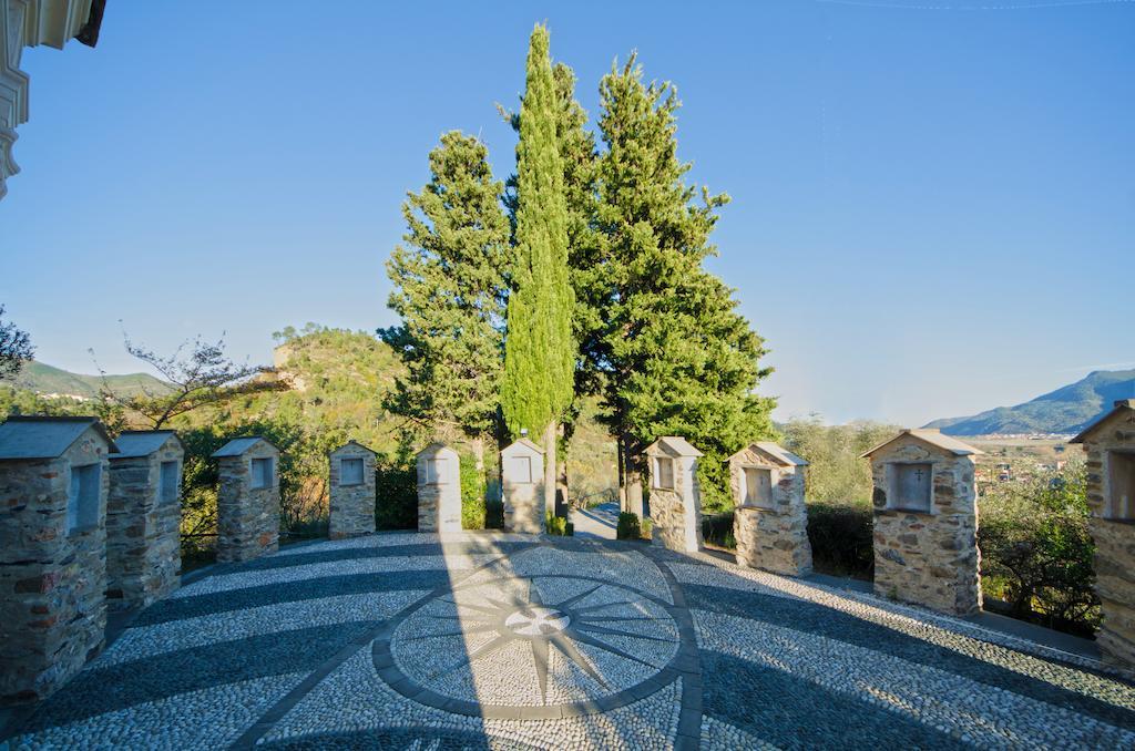 Relais Borgofasceo Hotel Ortovero Buitenkant foto